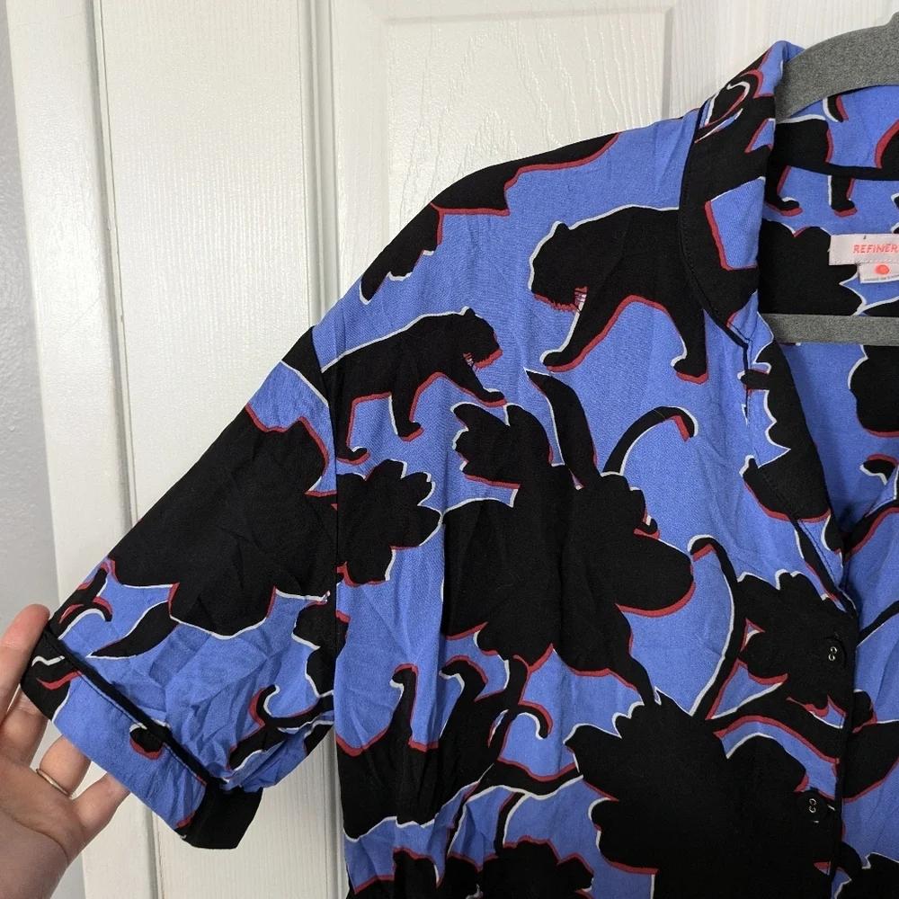 Refinery 29 Piera Cropped Wild Cat Novelty‎ Print Button Down Lounge Top Size S